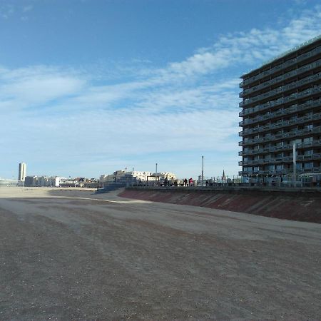 Residentie Aldis Met Zeezicht Daire Oostende Dış mekan fotoğraf
